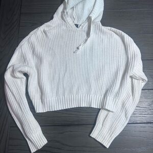 LIKE NEW - Fashion Nova White Knit Cropped Sweater w/ Hoodie Sz SMALL